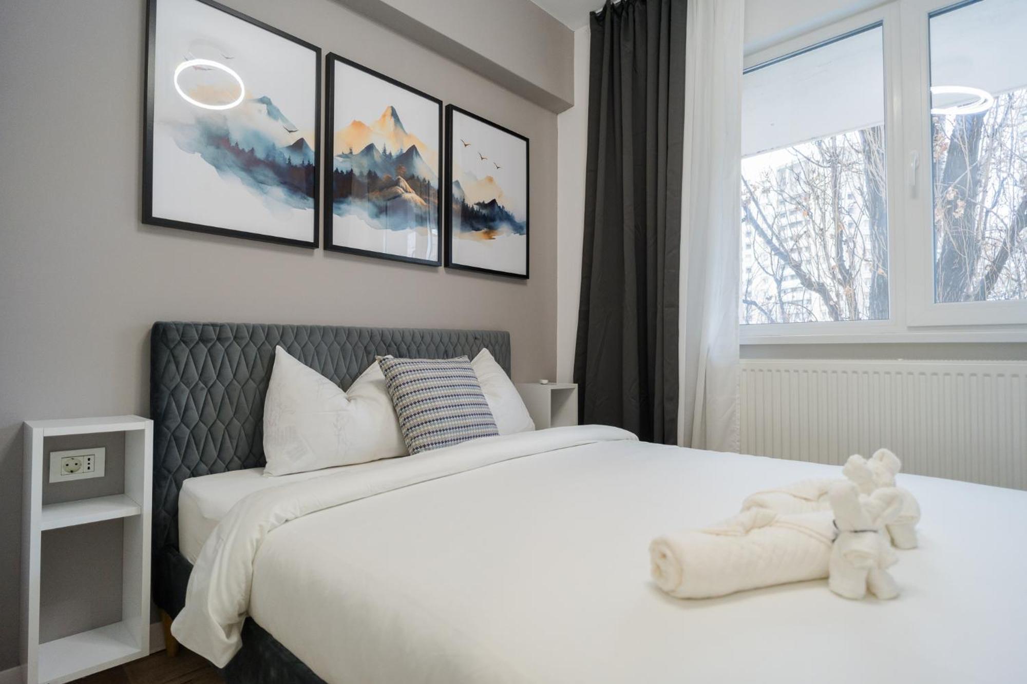 Appartamento Elegant Gem Victoriei Avenue Bucarest Esterno foto
